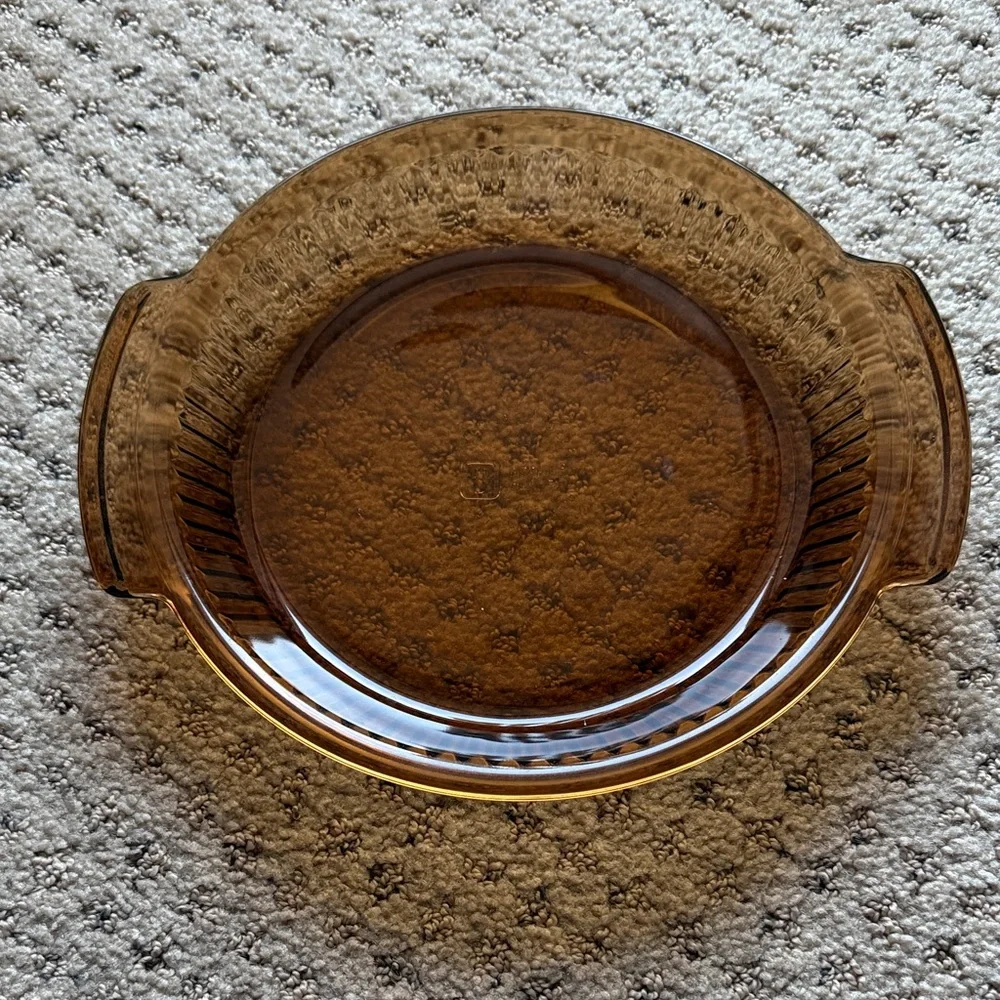 Vintage Anchor Hocking Amber Glass 9 Inch Baking Dish